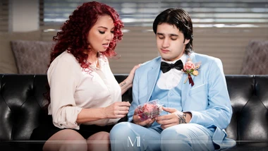 Prom Bombshell - Kiki D'Aire & Elias Cash