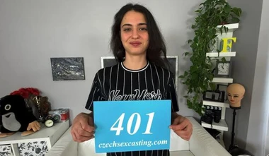 El primer casting porno de Charlotte - E401 - Charlotte Grey